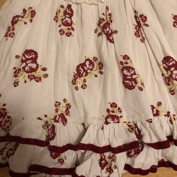 “Whim & Wander” gorgeous dress size 2T (Runs bigger) - Picture 3 of 6